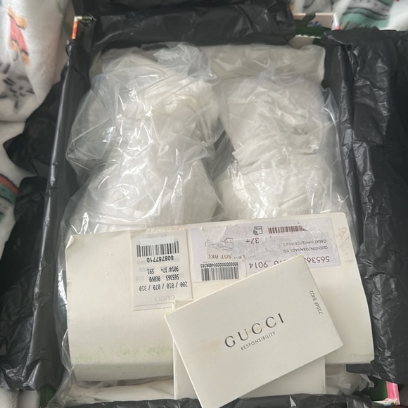 Woman’s Gucci Platform Loafers - Picture 4 of 5